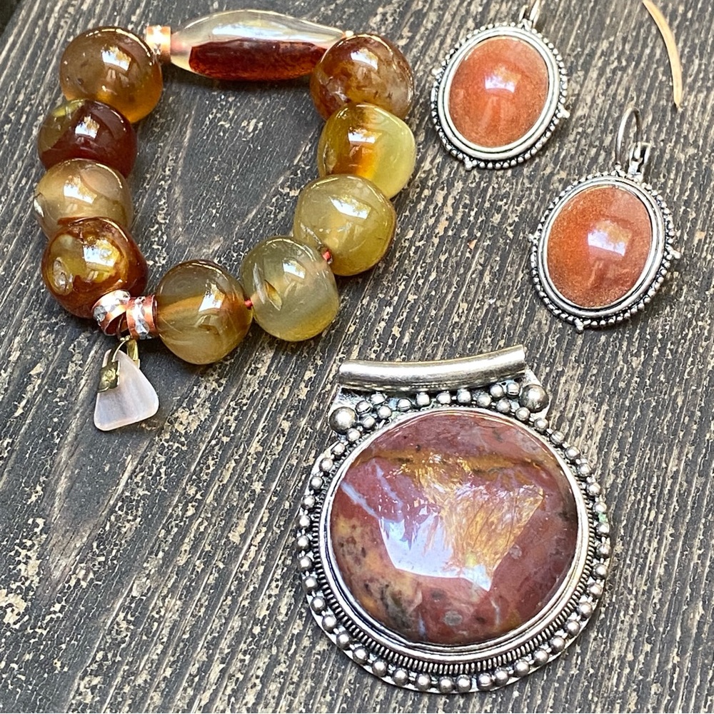 Coprolite Dinosaur Waste Fossil Agate, 1.5”Silver Pendant plus bracelet,earrings